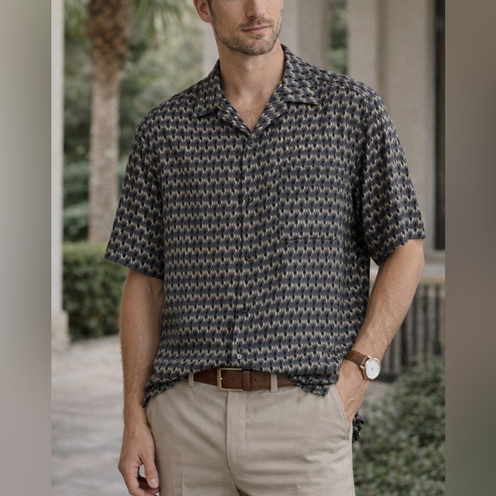 6A 100% Silk Geometric Button Front Camp Shirt Men’s Size L Black Ivory